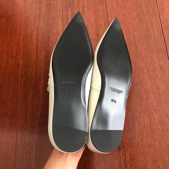 Jil sander Lambskin Convertible pointy mule/  flats with embellished jewelry. - Picture 12 of 17